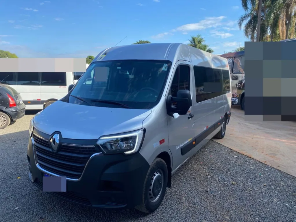 Ônibus RENAULT MASTER L3H2 LUXO JM 2024 seminovo à venda, código 574 - foto 02