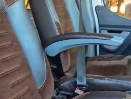 Ônibus Renault Master L3H2 Van executiva 2023 seminovo à venda, código 273 - foto 05