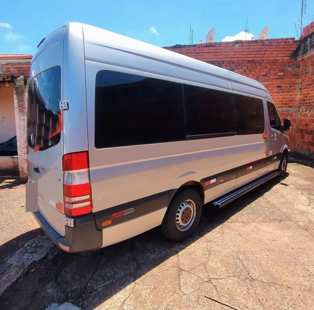Ônibus SPRINTER CDI 415 LUXO JM 2015 seminovo à venda, código 500 - foto 03