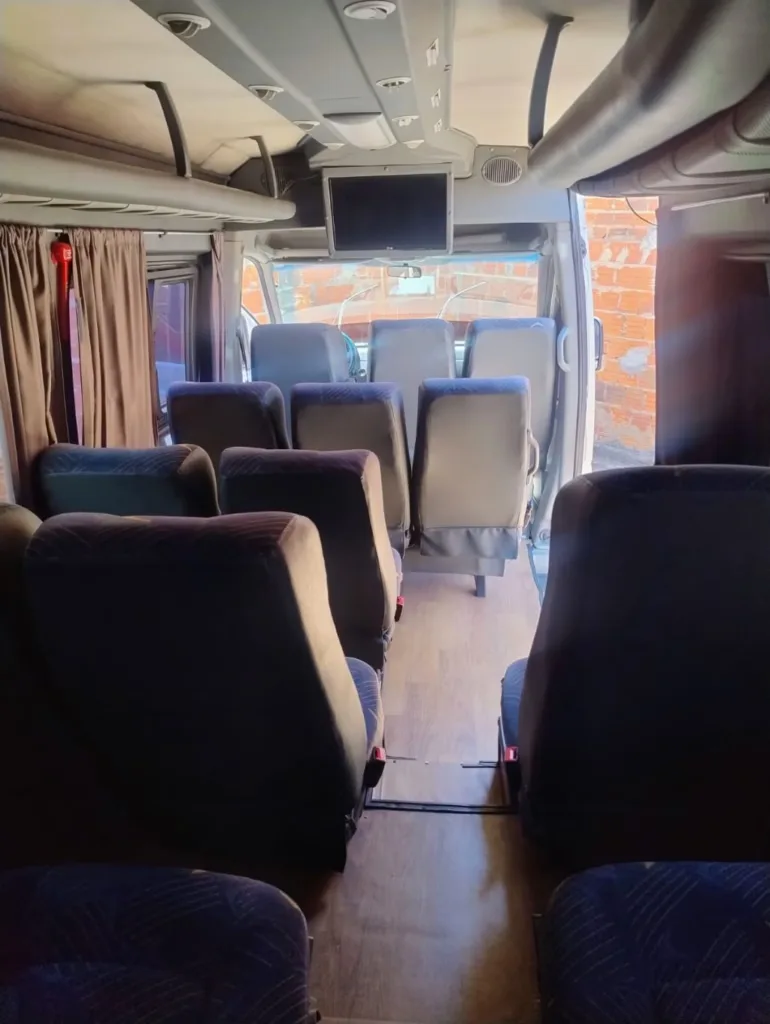 Ônibus SPRINTER CDI 415 LUXO JM 2015 seminovo à venda, código 500 - foto 09