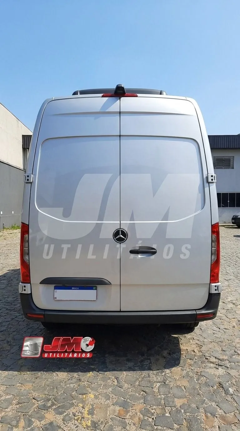 Ônibus Sprinter CDI 416 Executiva 2022 seminovo à venda, código 190 - foto 02
