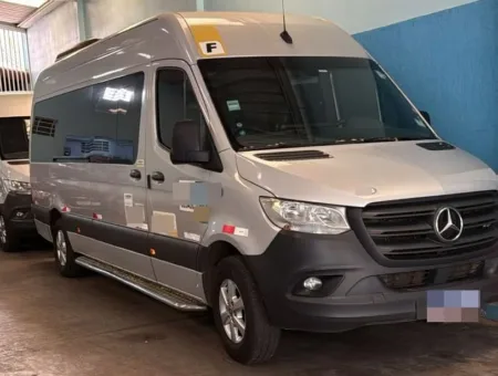Ônibus SPRINTER CDI 416 LUXO JM 2021 seminovo à venda, código 740 - foto 01