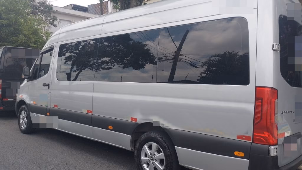 SPRINTER CDI 416 ANO 2022 LUXO JM COD.487