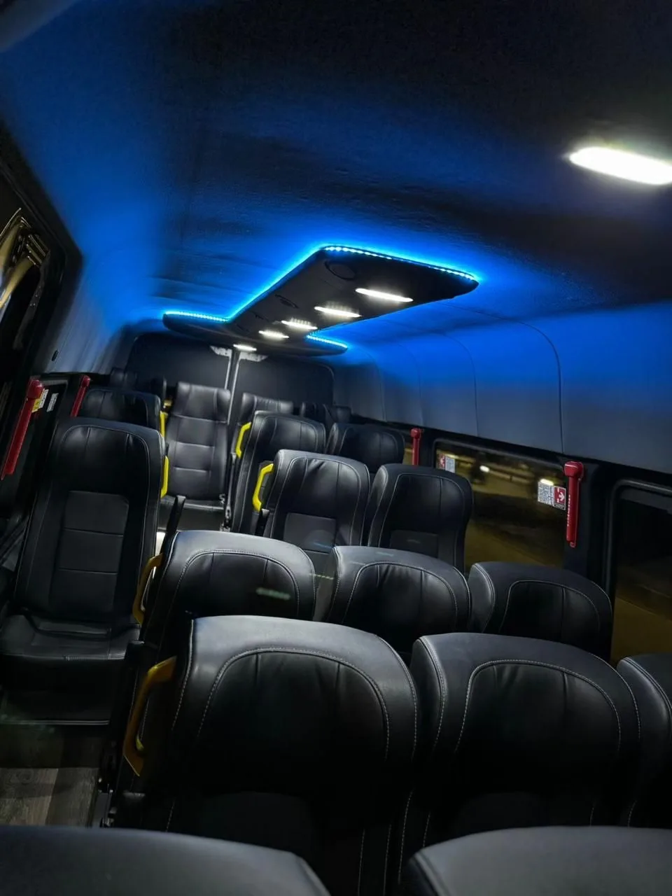 Ônibus SPRINTER CDI 416 LUXO JM 2022 seminovo à venda, código 487 - foto 03