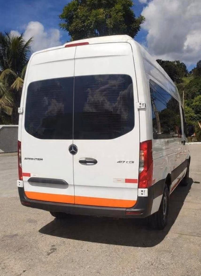 SPRINTER CDI 417 ANO 2024 CURTA T.ALTO JM COD.251
