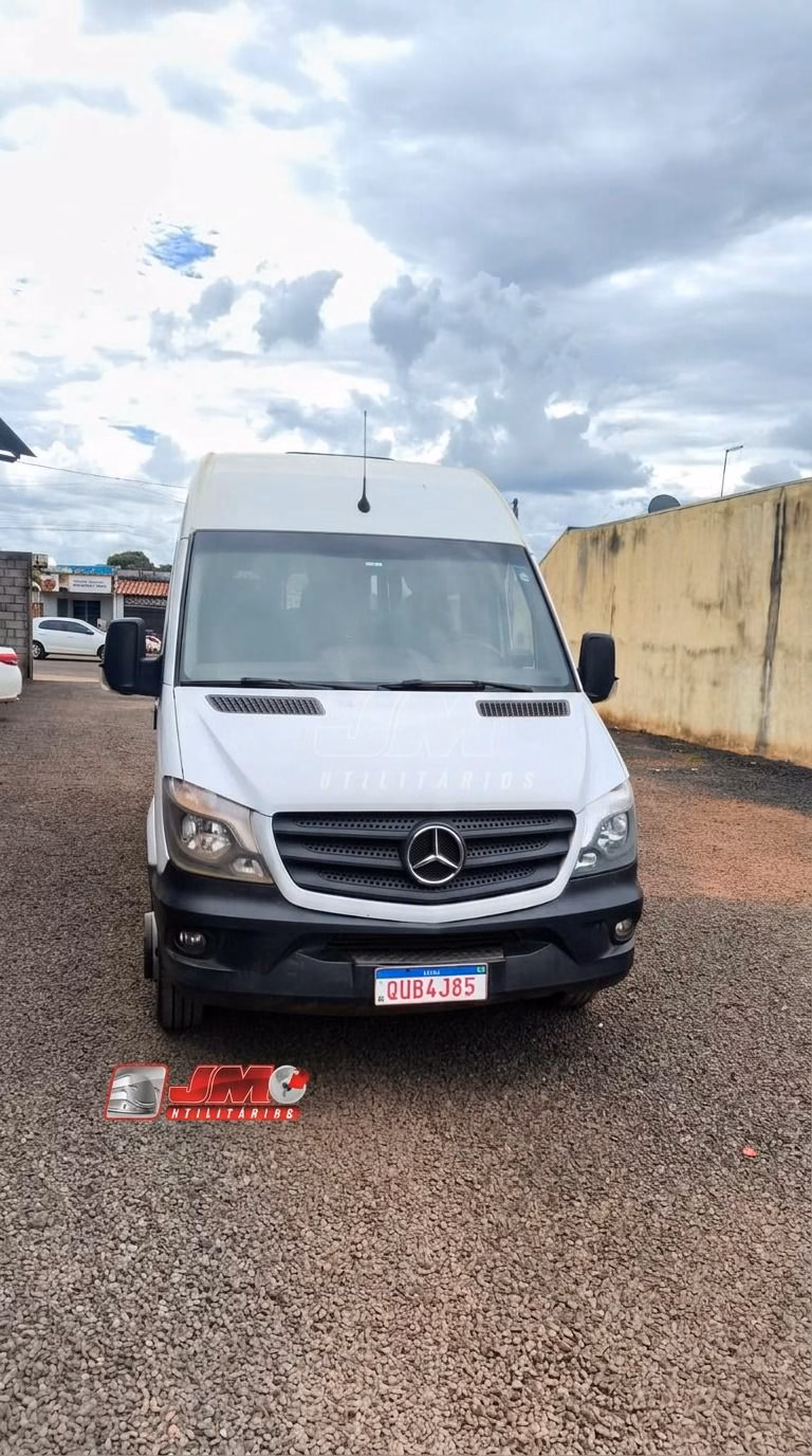 Ônibus Sprinter CDI 515 2019 seminovo à venda, código 417 - foto 02