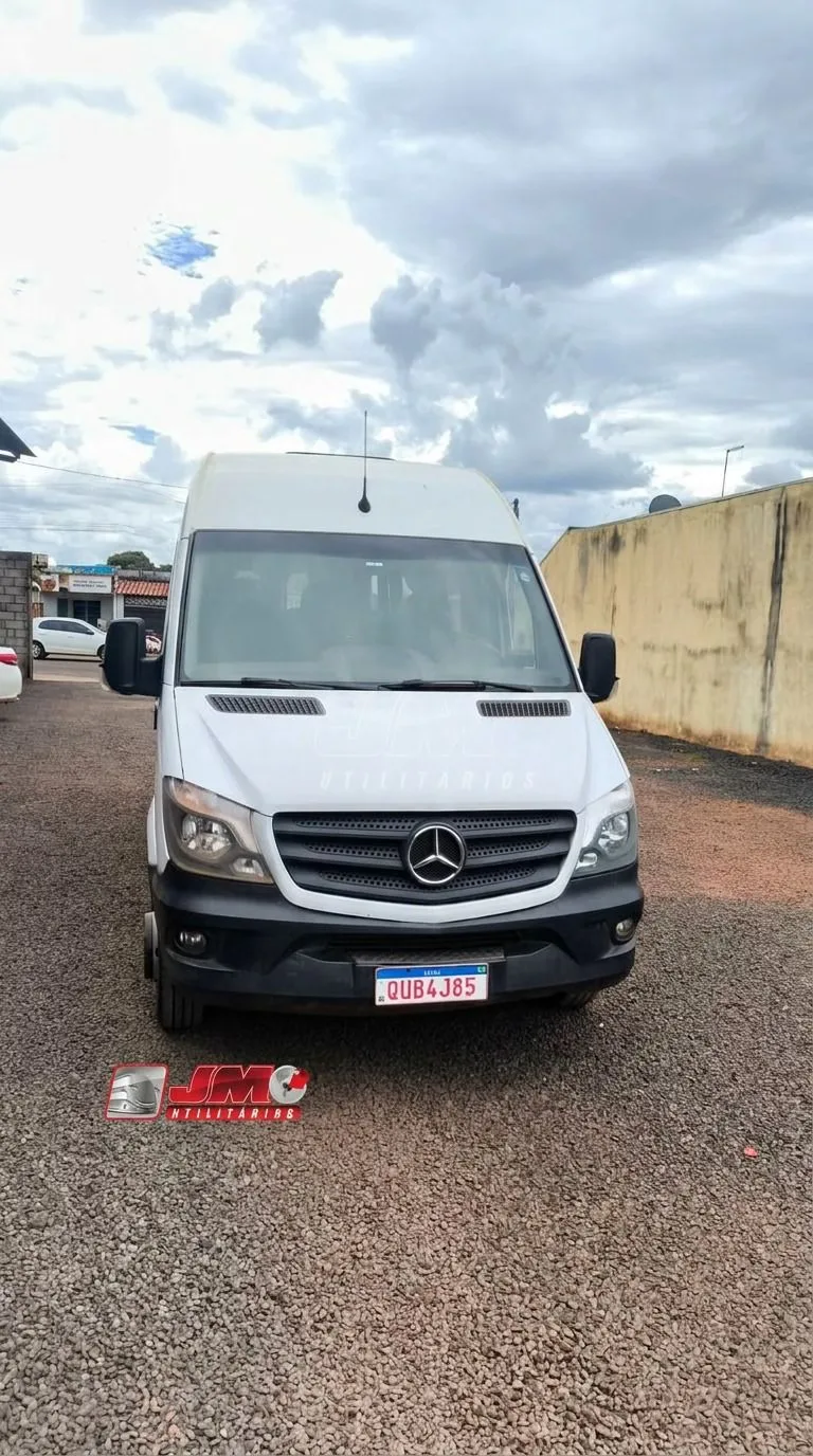 Ônibus Sprinter CDI 515 2019 seminovo à venda, código 417 - foto 02