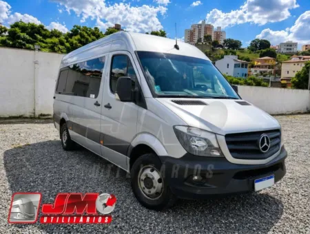 Ônibus Sprinter CDI 515 Executiva 2019 seminovo à venda, código 195 - foto 01