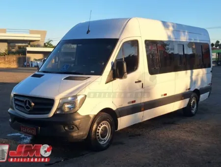 Ônibus Sprinter Van CDI 415 2018 seminovo à venda, código 400 - foto 01