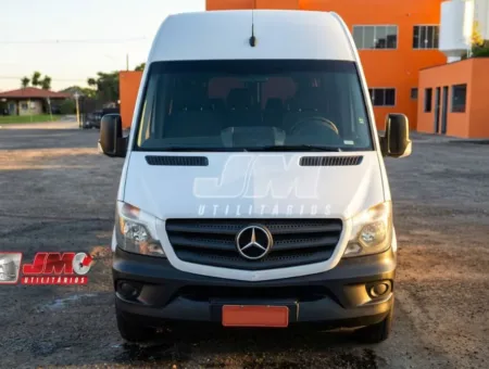 Ônibus Sprinter Van CDI 415 2018 seminovo à venda, código 400 - foto 02