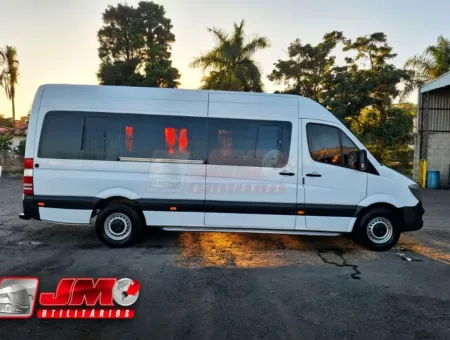 Ônibus Sprinter Van CDI 415 2018 seminovo à venda, código 400 - foto 03