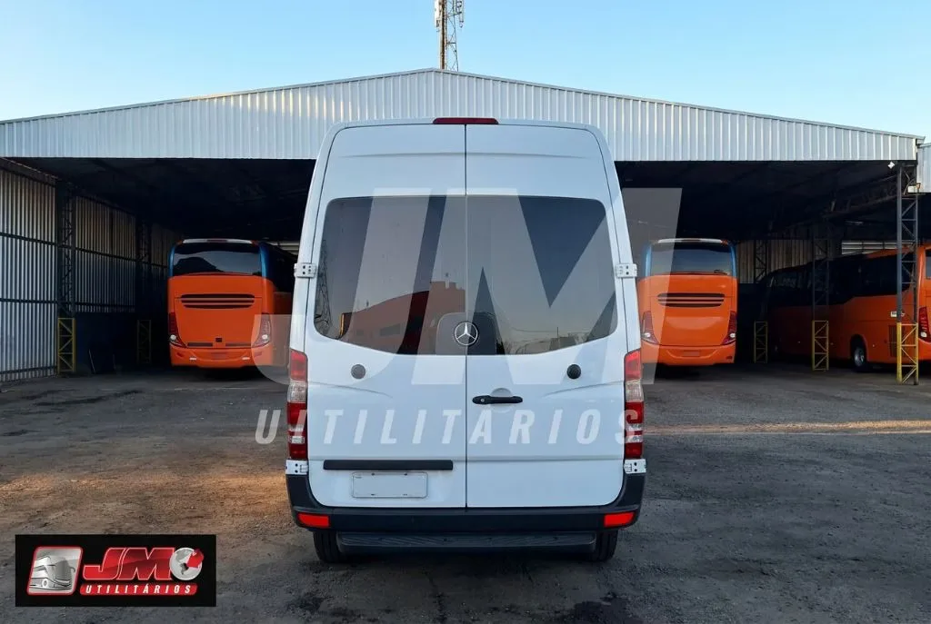 Ônibus Sprinter Van CDI 415 2018 seminovo à venda, código 400 - foto 06