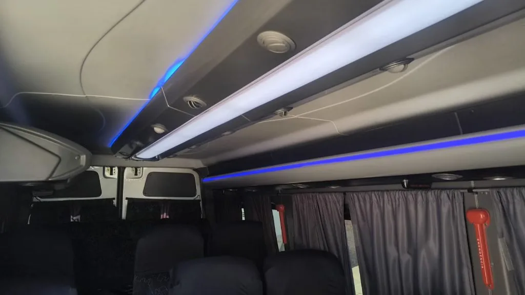 Ônibus Sprinter Van CDI 415 Longa 2019 seminovo à venda, código 386 - foto 07