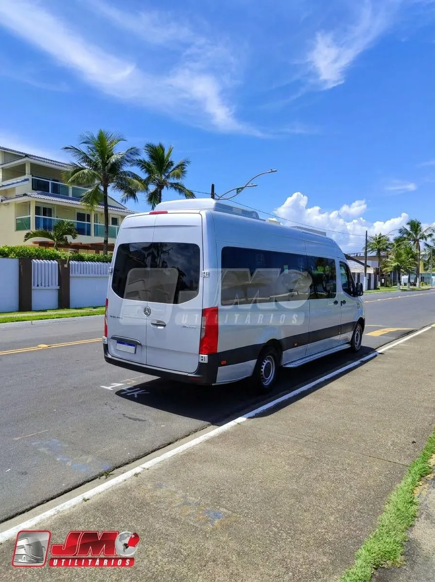Ônibus Sprinter Van CDI 416 Executiva 2020 seminovo à venda, código 378 - foto 05
