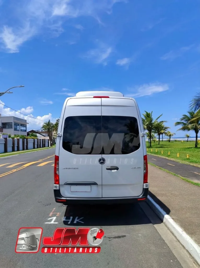 Ônibus Sprinter Van CDI 416 Executiva 2020 seminovo à venda, código 378 - foto 07