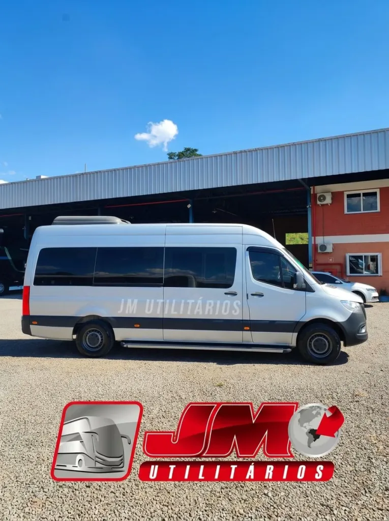 Ônibus Sprinter Van CDI 516 executiva 2021 seminovo à venda, código 268 - foto 02