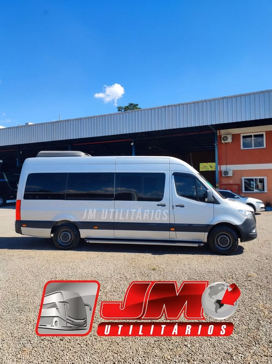 Mercedes-Benz Sprinter 516 CDI 2021 Executiva COD.268