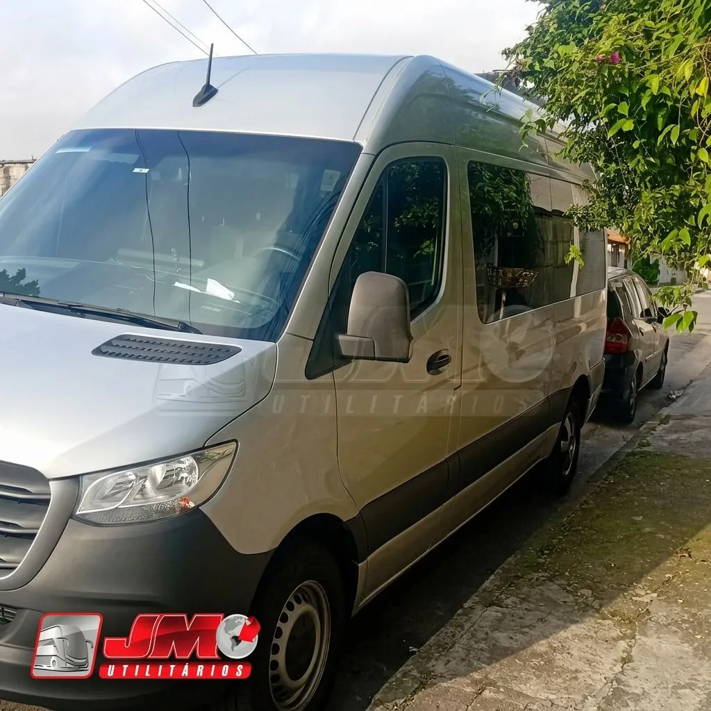 Ônibus Sprinter Van executiva CDI 416 2021 seminovo à venda, código 275 - foto 02