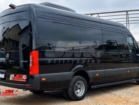 Van Executiva Sprinter CDI 517 Luxo à Venda ano 2025 COD.257