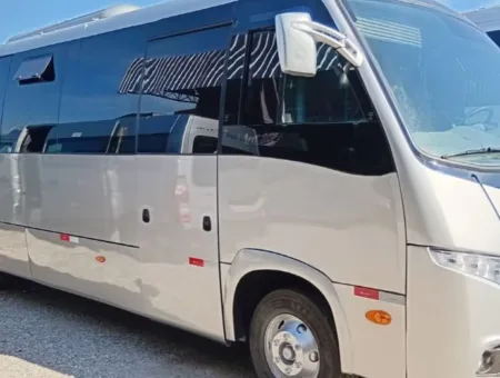 Ônibus Volare Fly 9 Executivo micro-onibus 2020 seminovo à venda, código 1782 - foto 01