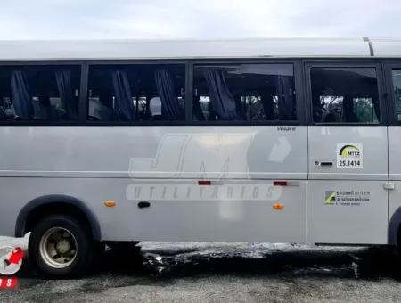Ônibus Volare V8L rodoviario 2017 seminovo à venda, código 239 - foto 02