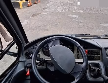 Volare V8L rodoviário à venda ano 2017 COD.239