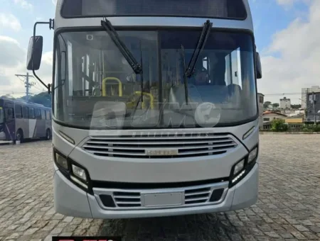 Ônibus Caio Apache Vip OF 1721 2016 seminovo à venda, código 39 - foto 02