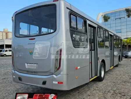 Ônibus Caio Apache Vip OF 1721 2016 seminovo à venda, código 39 - foto 04