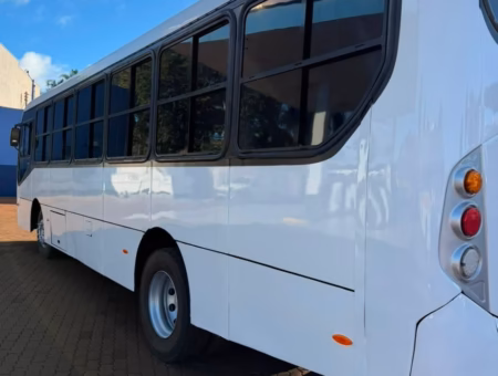 Caio Foz Mercedes-Benz OF 1418 ano 2010 à venda COD.647