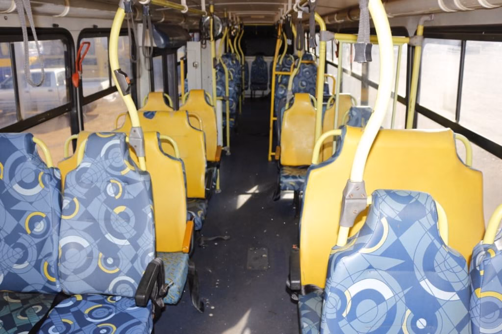 Ônibus Caio Onibus Apache VIP OF 1722 2007 seminovo à venda, código 255 - foto 07