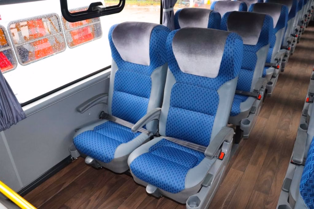 Ônibus Comil Campione Invictus DD O500 RSD 2022 seminovo à venda, código 340 - foto 08