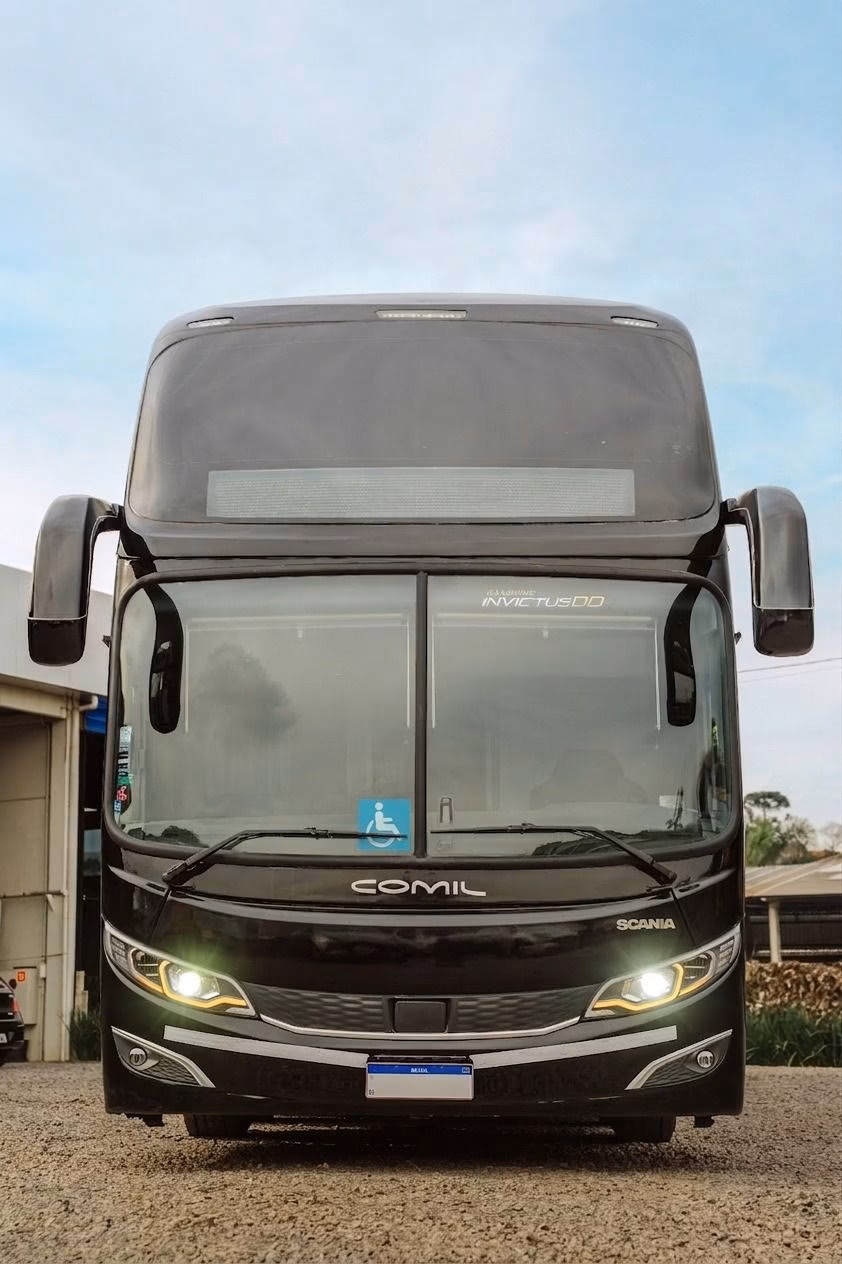 Ônibus Comil Campione Invictus DD Scania K500 2025 seminovo à venda, código 104 - foto 02
