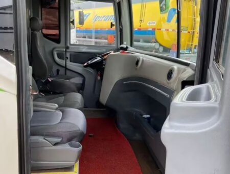 Ônibus Comil Onibus Campione Invictus DD 2020 seminovo à venda, código 828 - foto 04