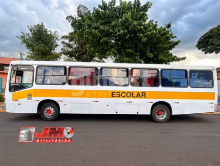 Ônibus Comil Svelto Escolar ano 2014 OF 1721 à venda COD.780