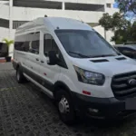 Ônibus FORD TRANSIT JM 2023 seminovo à venda, código 583 - foto 01