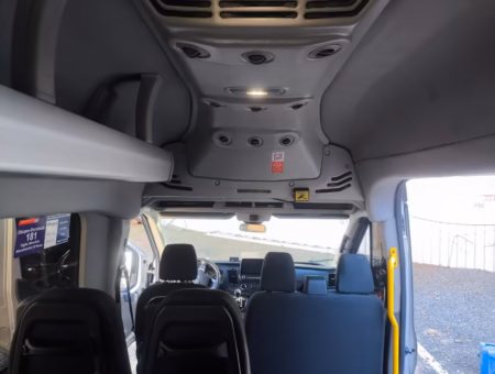 Van Ford Transit executiva 2022 seminova COD.840