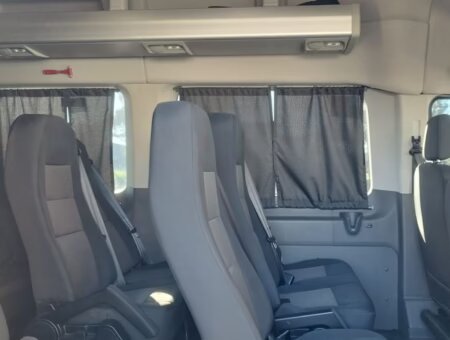 Ônibus Ford Van Transit 2023 seminovo à venda, código 300 - foto 07