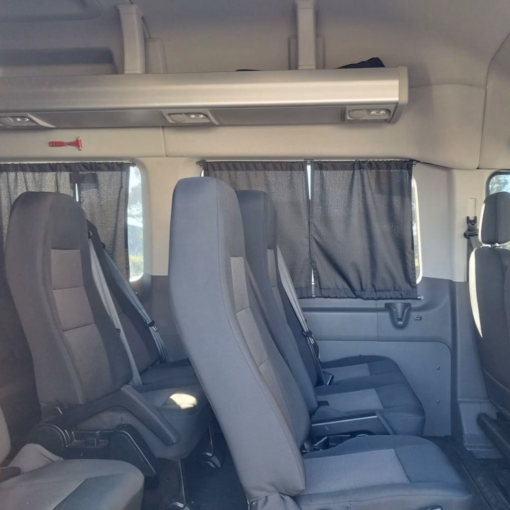 Van Ford Transit executiva luxo 2023 COD.300