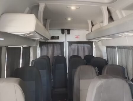 Ônibus Ford Van Transit 2023 seminovo à venda, código 300 - foto 08
