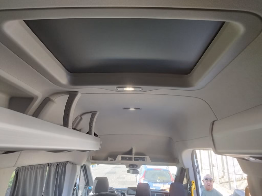 Van Ford Transit executiva luxo 2023 COD.300