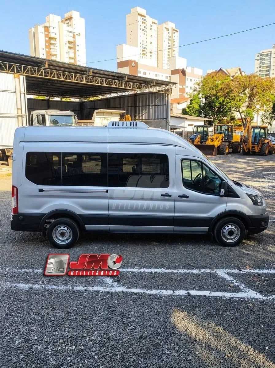 Ônibus Ford Van Transit EcoBlue 2022 seminovo à venda, código 593 - foto 02