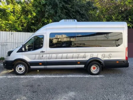 Ônibus Ford Van Transit EcoBlue 2022 seminovo à venda, código 593 - foto 03