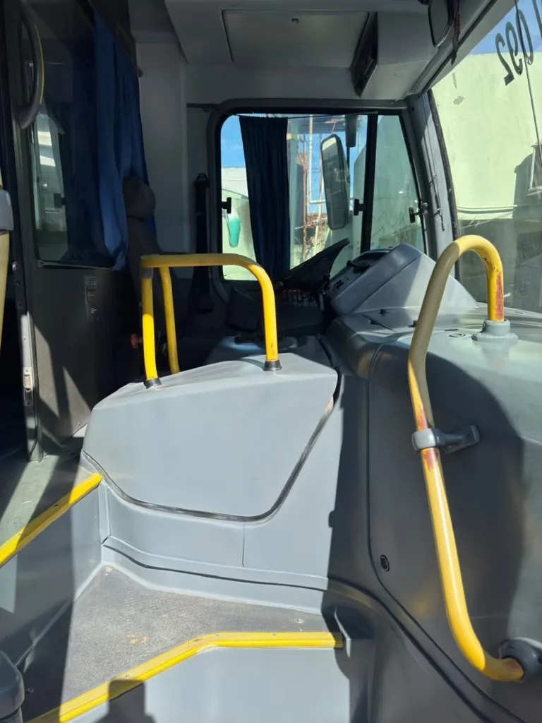 Ônibus MARCOPOLO IDEALE 770 VW 17.230 JM 2015 seminovo à venda, código 402 - foto 11