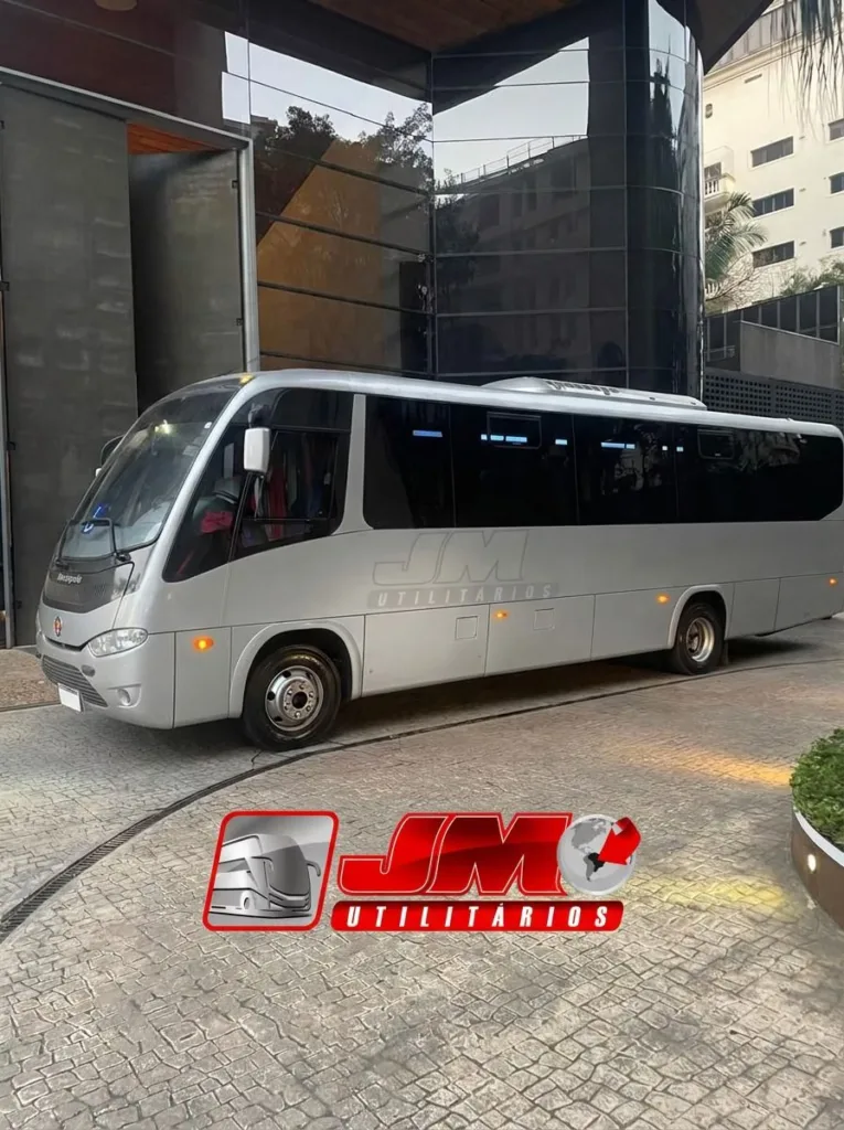 Micro-ônibus Marcopolo Senior Agrale MA 10 2013 seminovo à venda, código 717 - foto 02