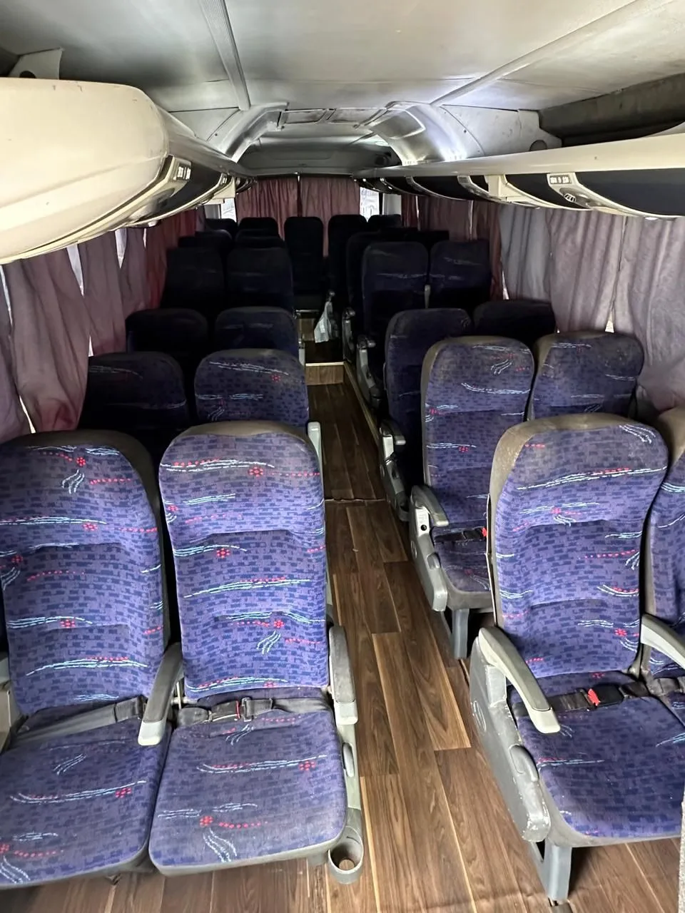 Ônibus Marcopolo Micro-ônibus Volare DW9 Mercedes-Benz LO 916 2017 seminovo à venda, código 1757 - foto 09