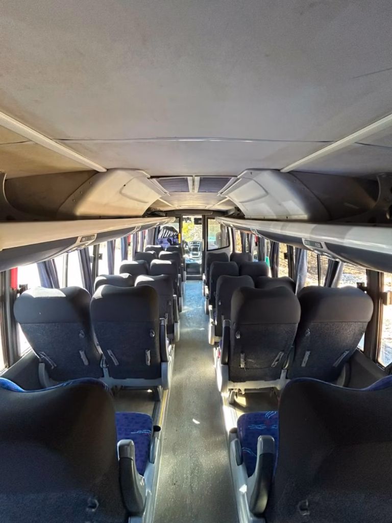 Ônibus Marcopolo Micro-onibus Volare W9C 2017 seminovo à venda, código 712 - foto 09