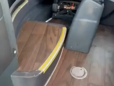 Ônibus Marcopolo Paradiso 1200 G7 Mercedes-Benz O500 RS 2017 seminovo à venda, código 12 - foto 06