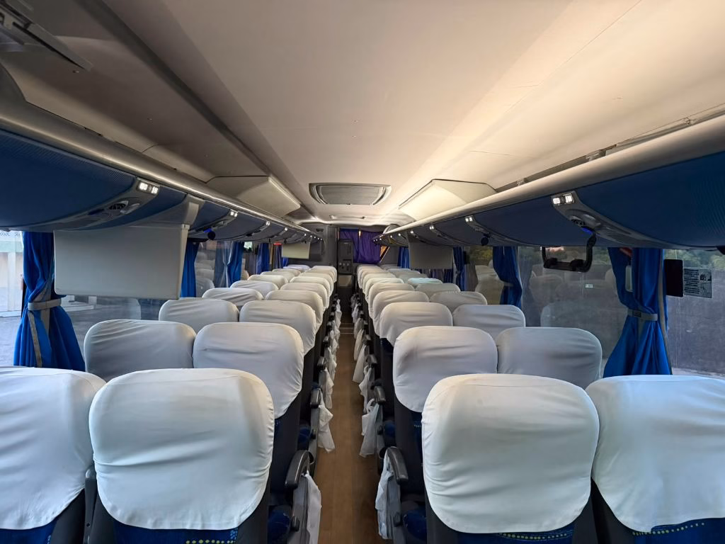 Ônibus Paradiso 1600 LD G7 2018 Scania K400 COD.667