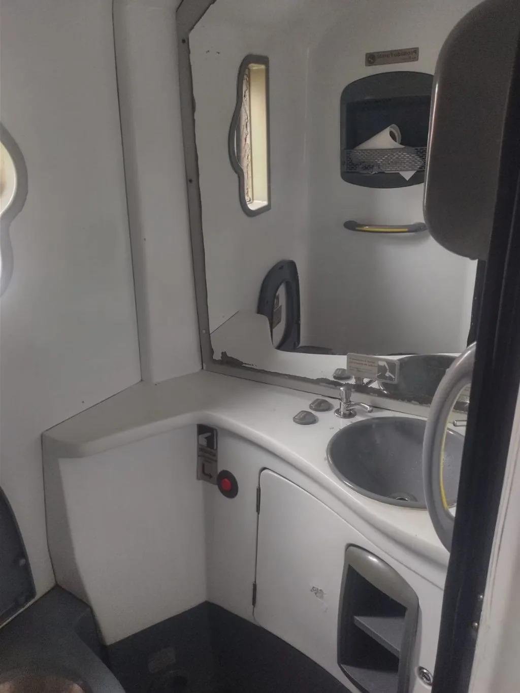 Ônibus Marcopolo Paradiso 1600 LD G7 K400 2018 seminovo à venda, código 667 - foto 09
