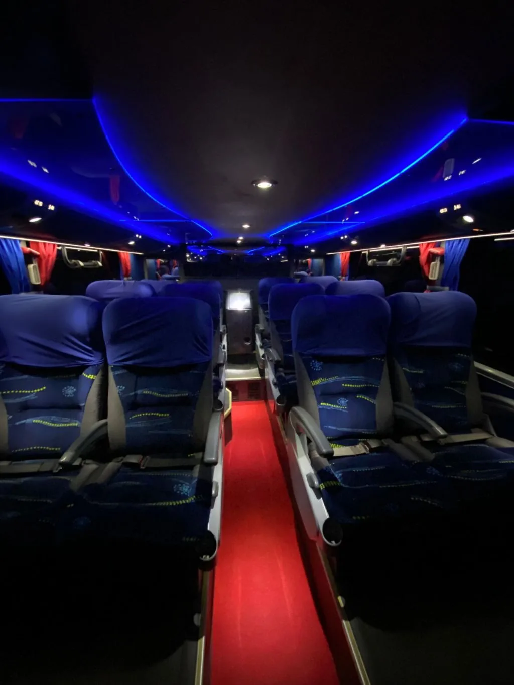 Ônibus Marcopolo Paradiso 1800 DD G7 Scania K440 2015 seminovo à venda, código 394 - foto 02